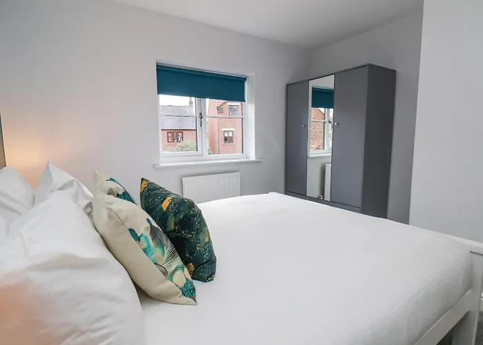 Dabbling Ducks * Whitby